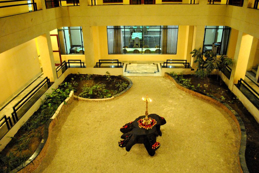 Greenwood Hotel Кхаджурахо Экстерьер фото